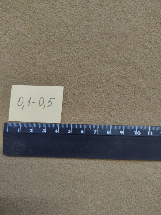 Кварцевый песок для площадок фр. 0,1-0,5 мм.  купить в Сочи фото 