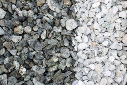  Щебень крошка зеленый (змеевик) фр. 20-40 мм.  купить  в Сочи мрамор зеленый, салатовый ландшафтная мраморная крошка 7 200 руб/т   фото 