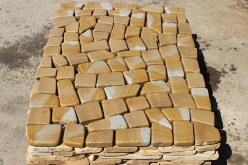  Песчаник брусчатка (Готика) art PSG-L-01  купить в Сочи    2300 руб/кв.м   фото 