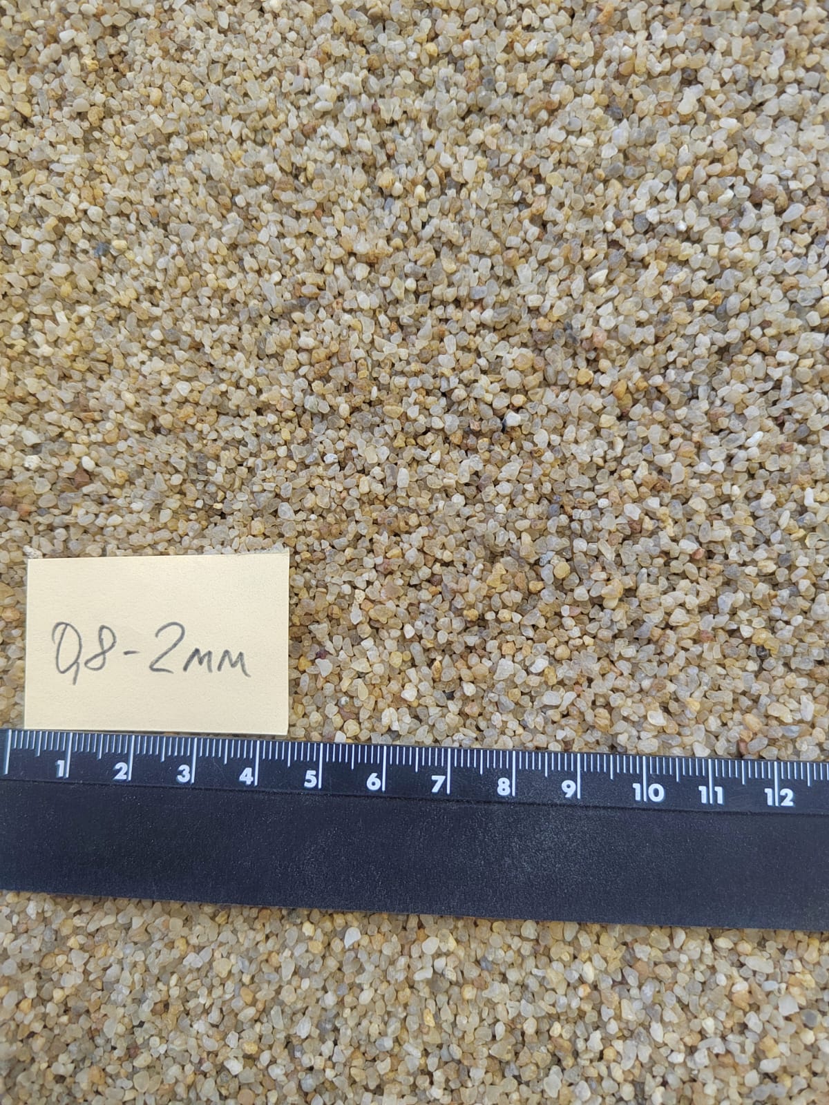 Кварцевый песок для площадок фр. 0,8 - 2 мм.  купить в Сочи фото 