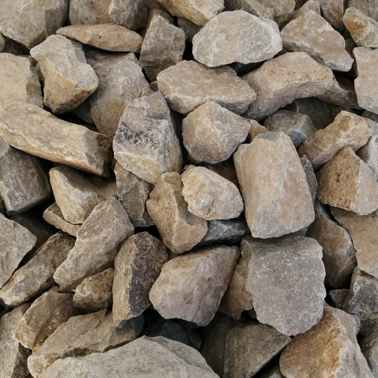 фото Габбро-диабаз  (фр. 70-100 мм)  купить в Сочи в интернет-портале 