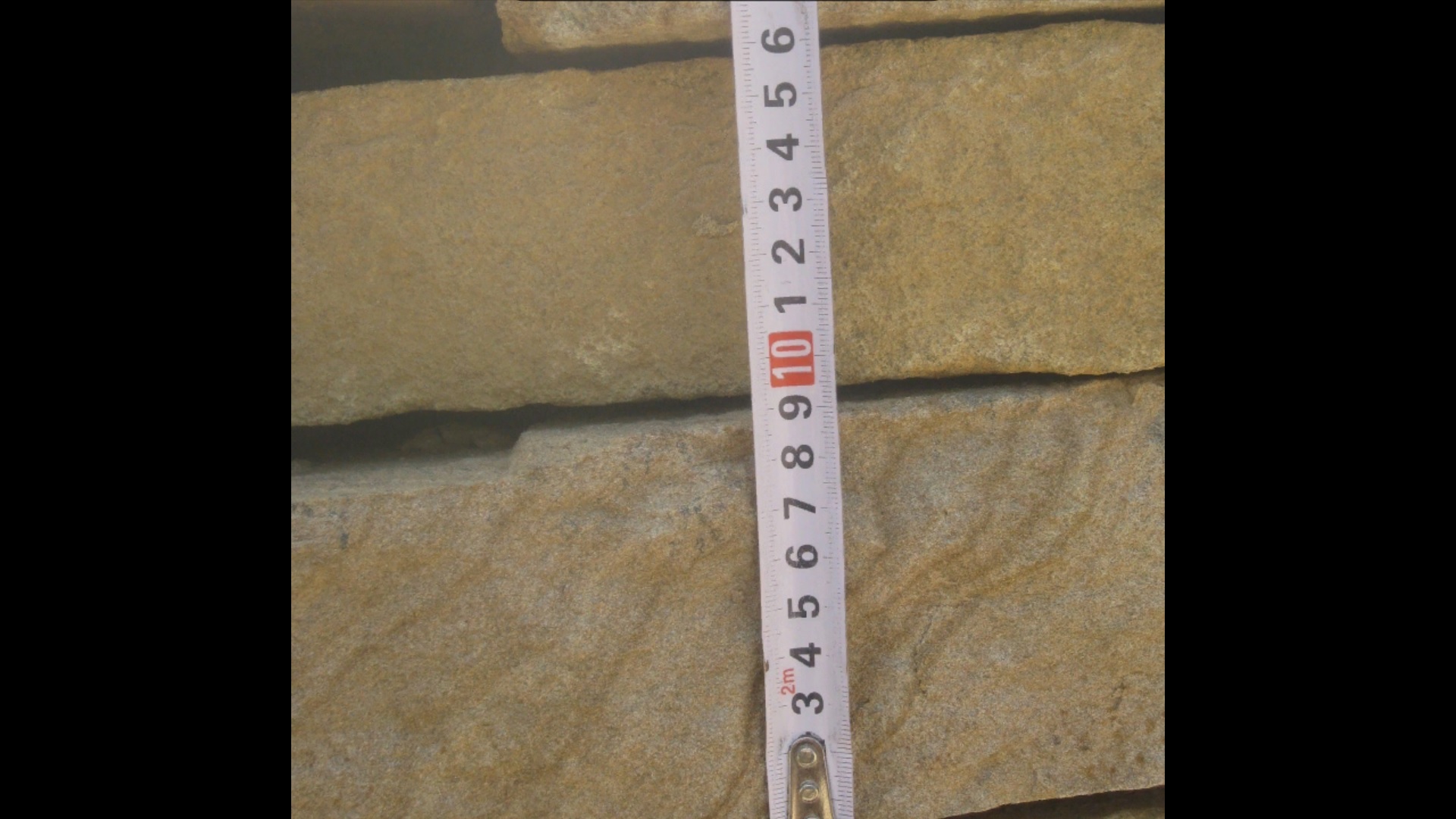 Песчаник пластушка желтый с рисунком (4-6 см)  купить  в Сочи плитняк пластушка желтый с рисунком песчаник 9 000 руб/м3   фото 