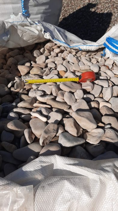 Галька каспийская фр. 40-70 мм.  купить с доставкой в Адлеру фото 