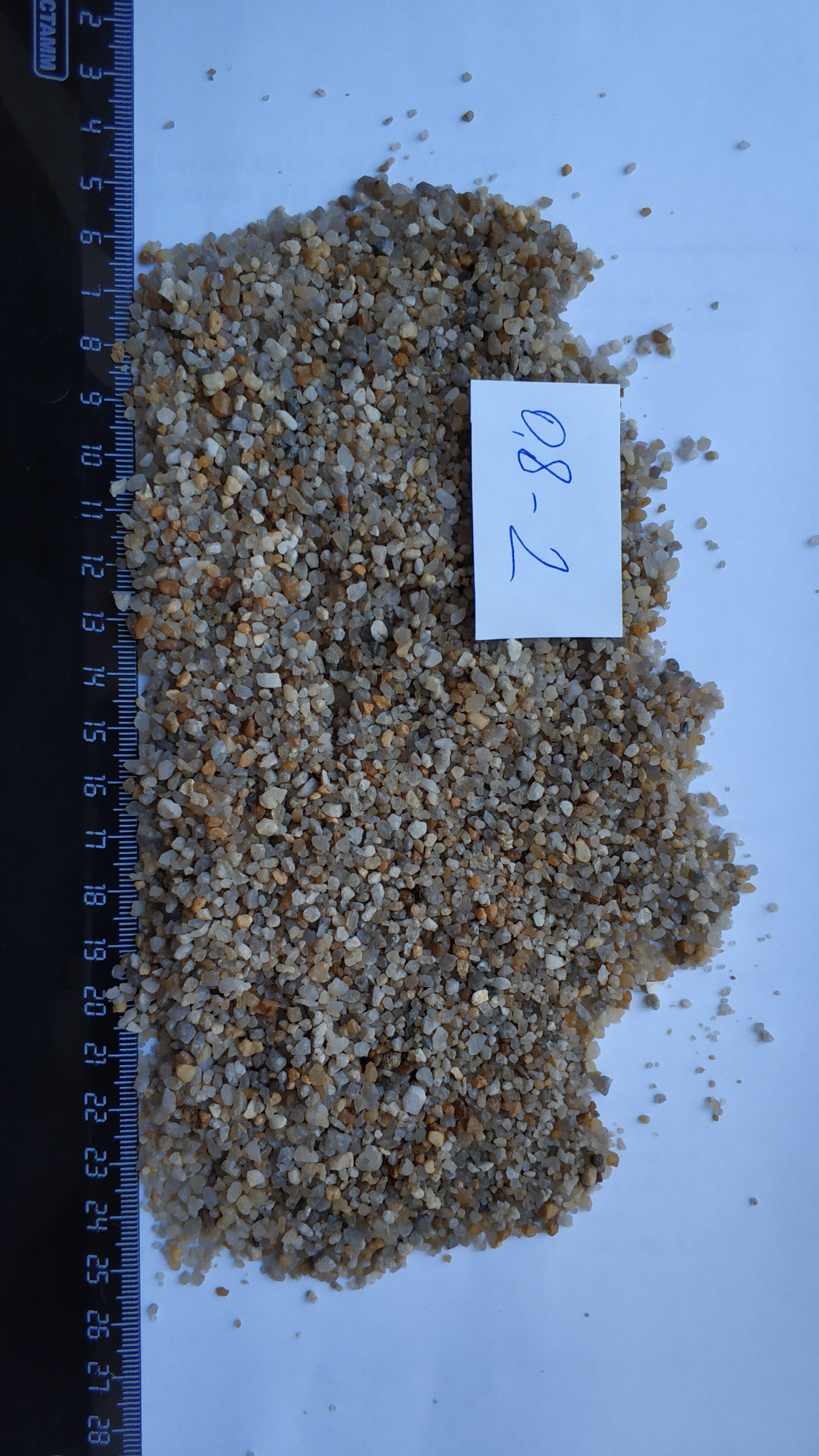 Кварцевый песок для площадок фр. 0,8 - 2 мм.  купить в Сочи фото 